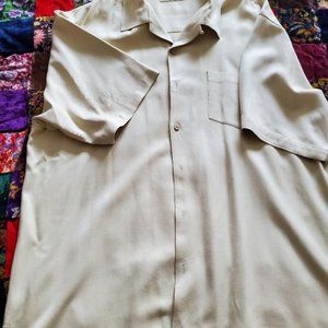 Tommy Bahama short sleeve button down shirt